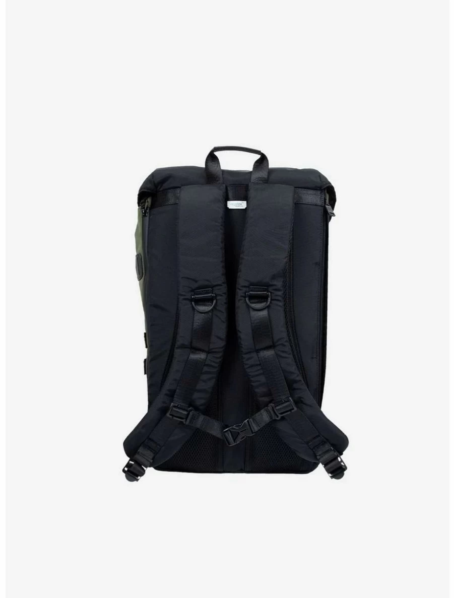 "Wild Colorado Doughnut X Army Black Backpack - Stylish & Durable Outdoor Gear"